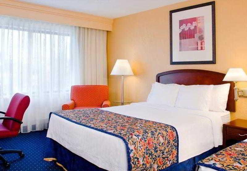Best Western Plus Elgin - Chicago West Dundee المظهر الخارجي الصورة